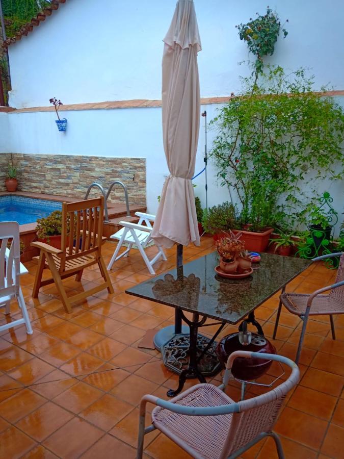 Вилла Acogedora Casa De Pueblo Con Piscina Фуэнтеэридос Экстерьер фото